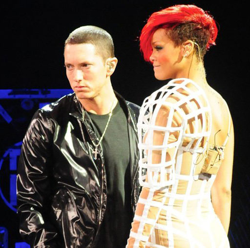 "Eminem Performs with Rihanna"